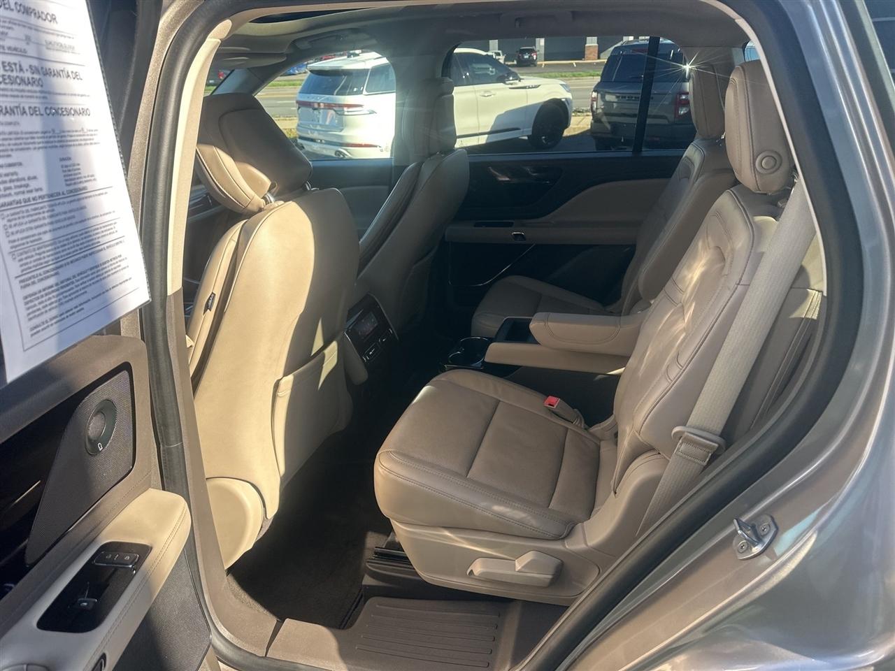 Lincoln Aviator  2020