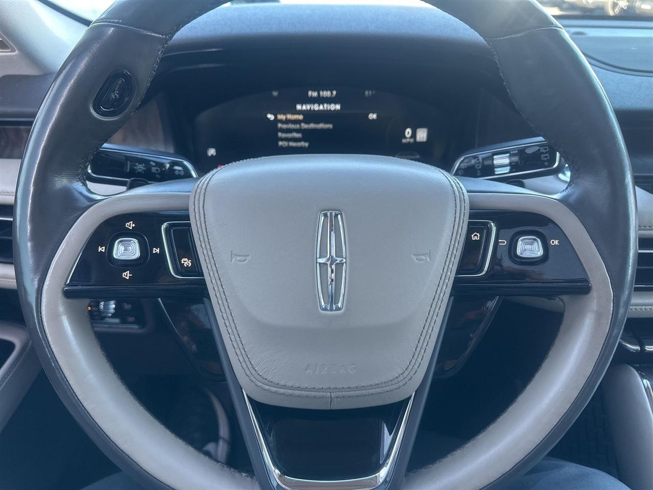 Lincoln Aviator  2020