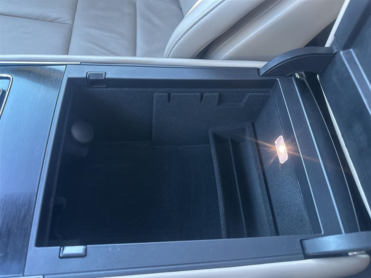 Lincoln Aviator  2020