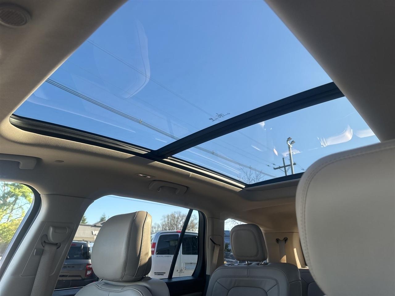 Lincoln Aviator  2020