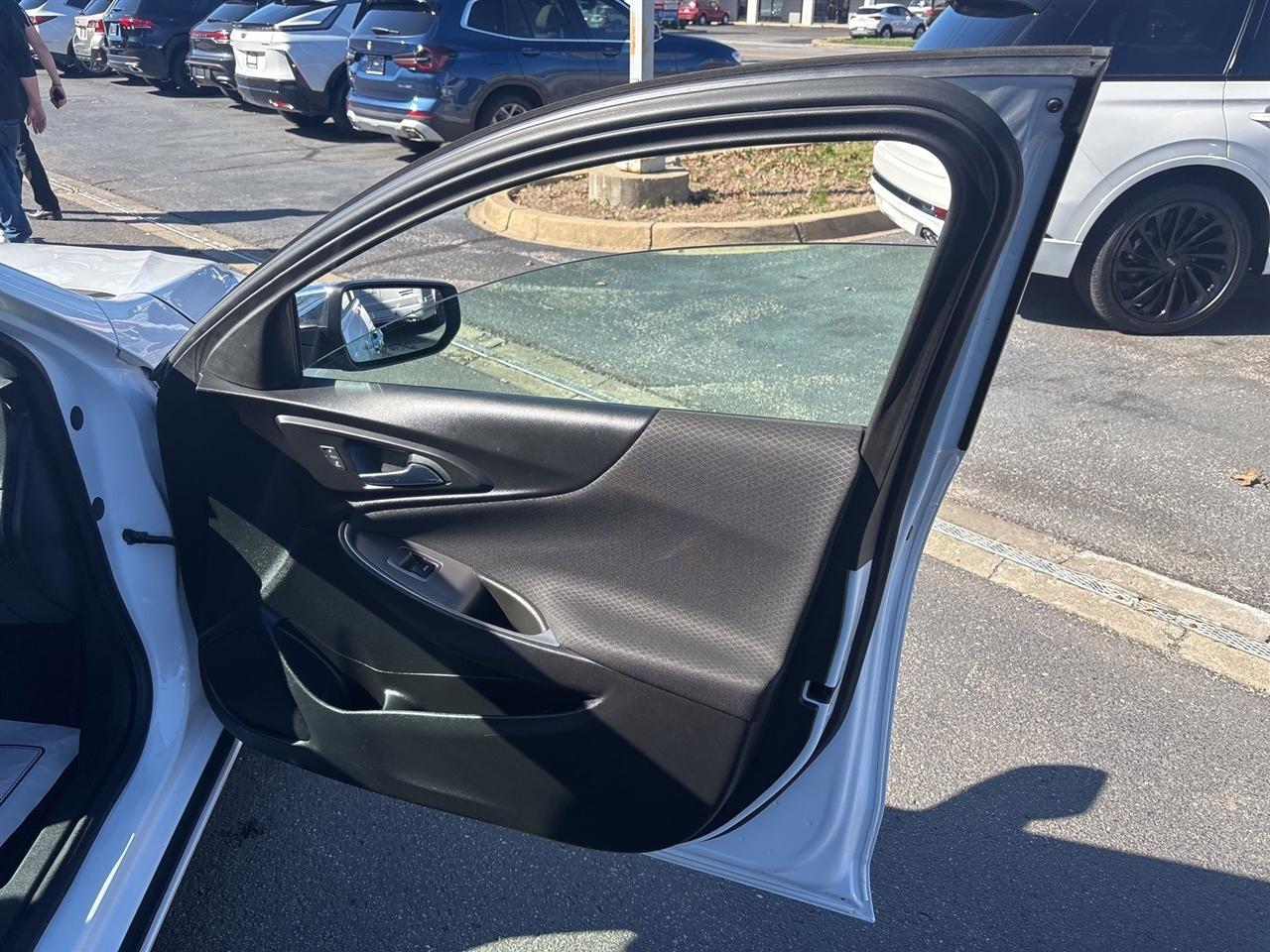 Chevrolet Malibu  2020