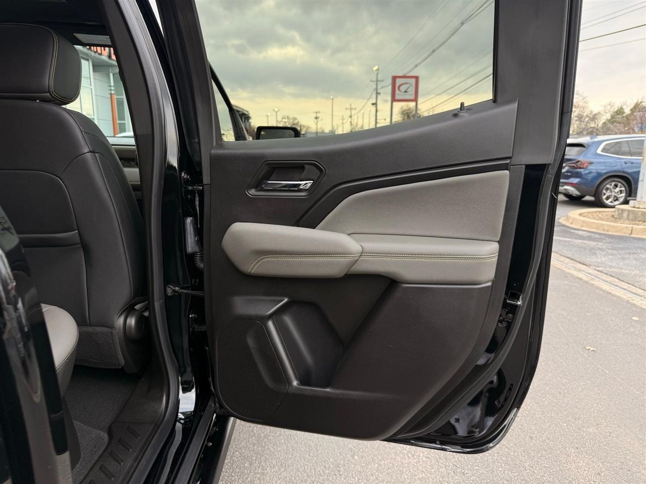 Chevrolet Colorado  2024