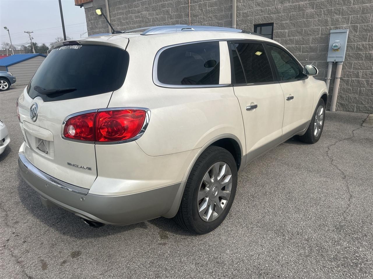 Buick Enclave  2012
