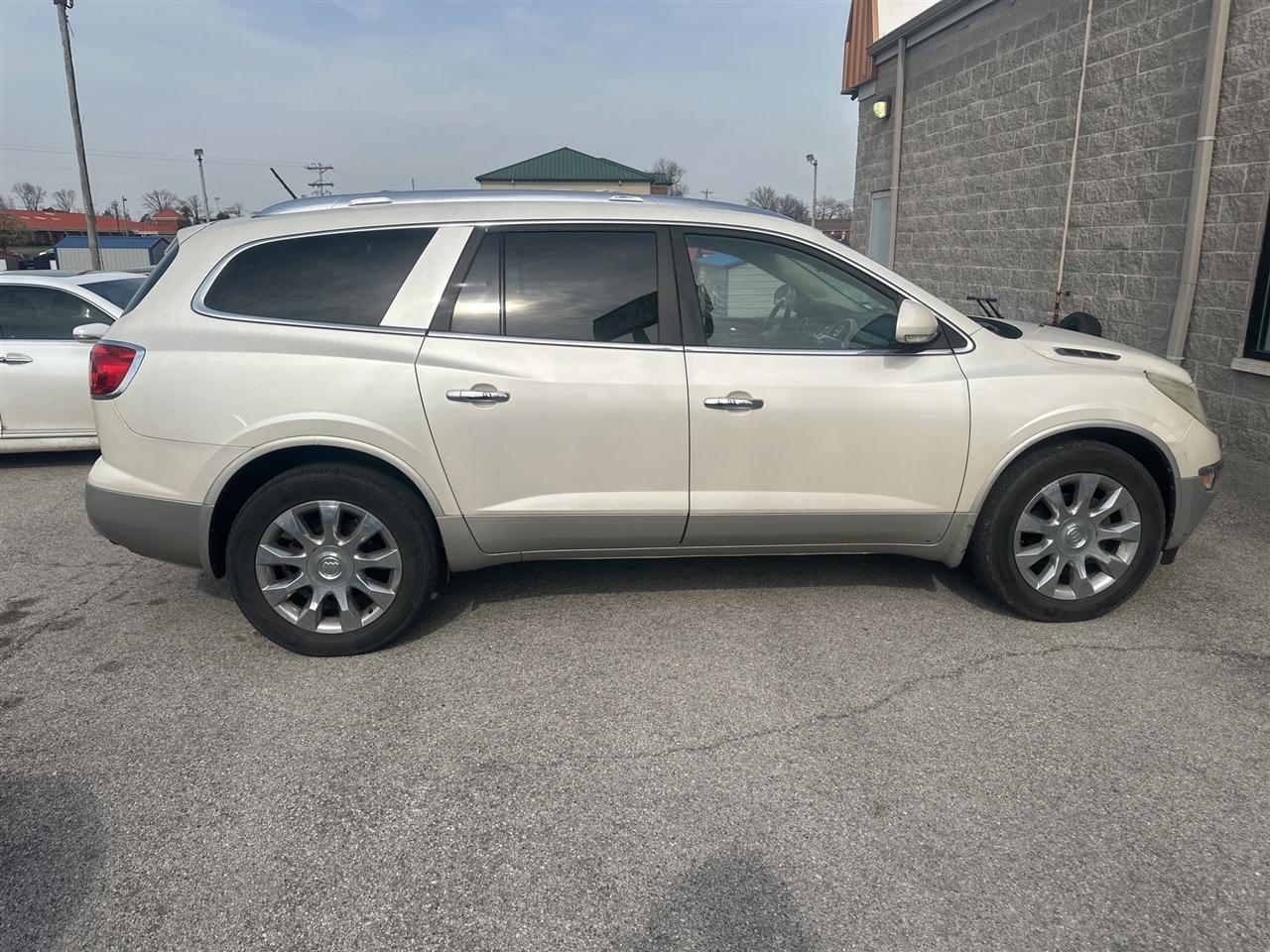 Buick Enclave  2012