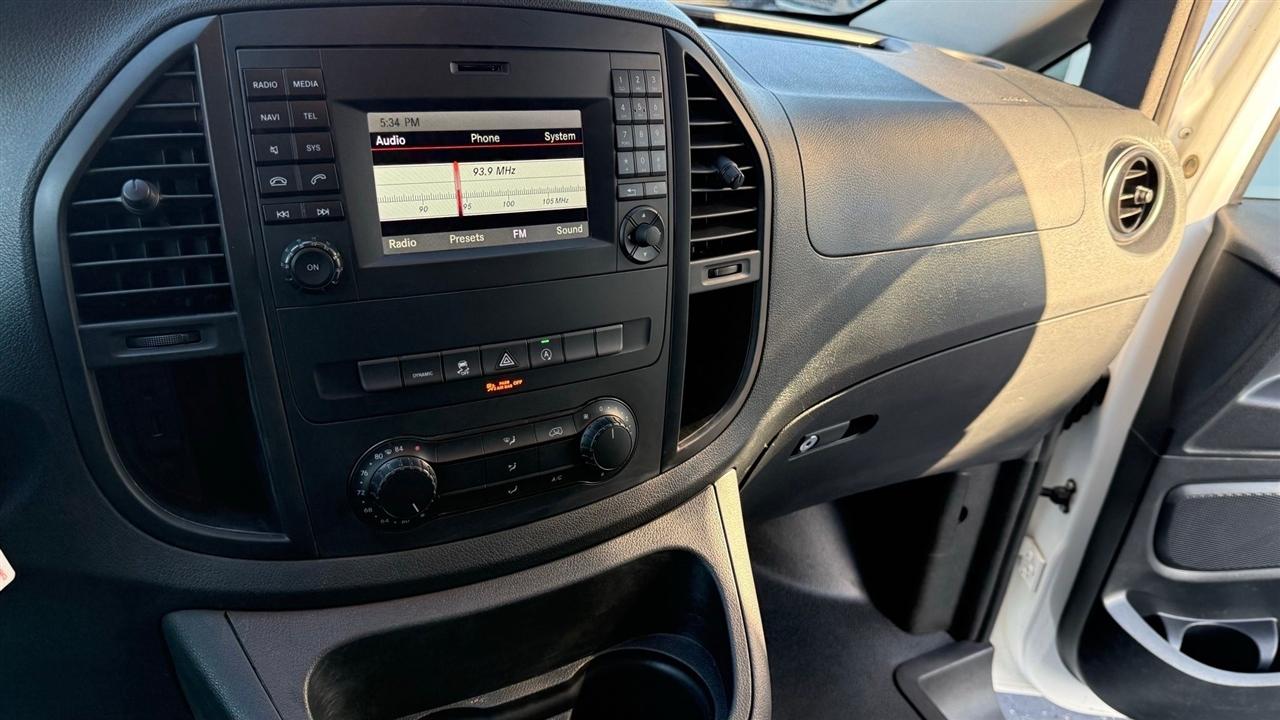 Mercedes-Benz Metris  2020