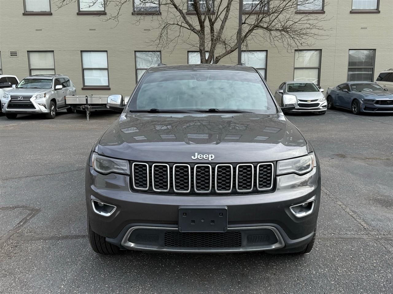 Jeep Grand Cherokee  2017
