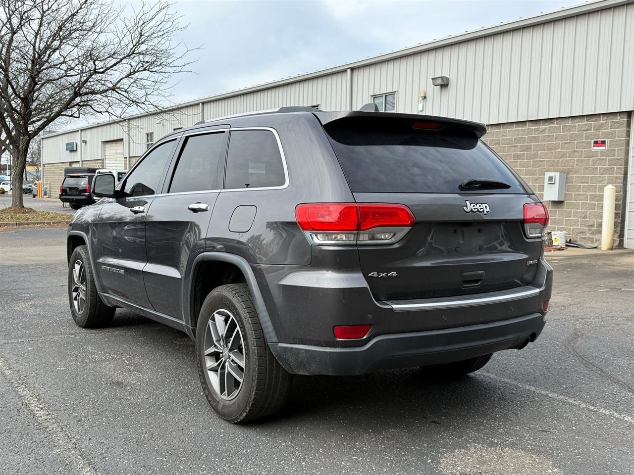 Jeep Grand Cherokee  2017