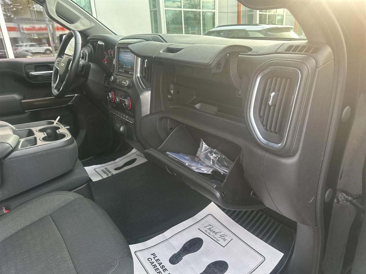 Chevrolet Silverado 1500  2021