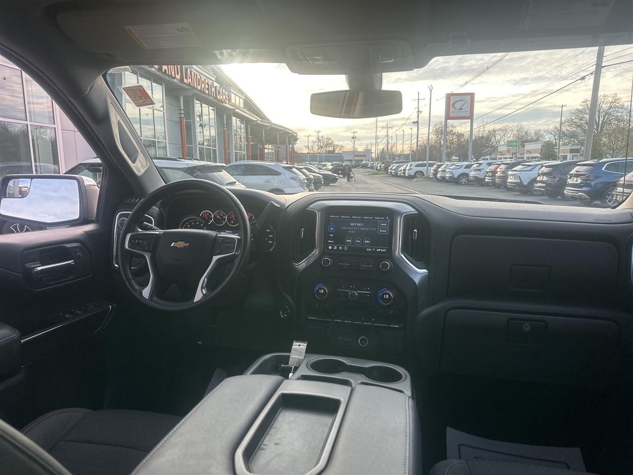 Chevrolet Silverado 1500  2021