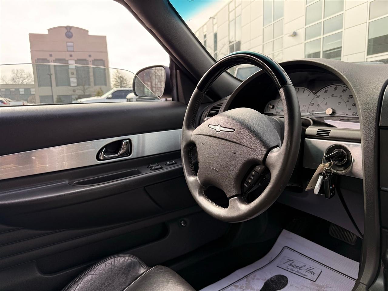 Ford Thunderbird  2002