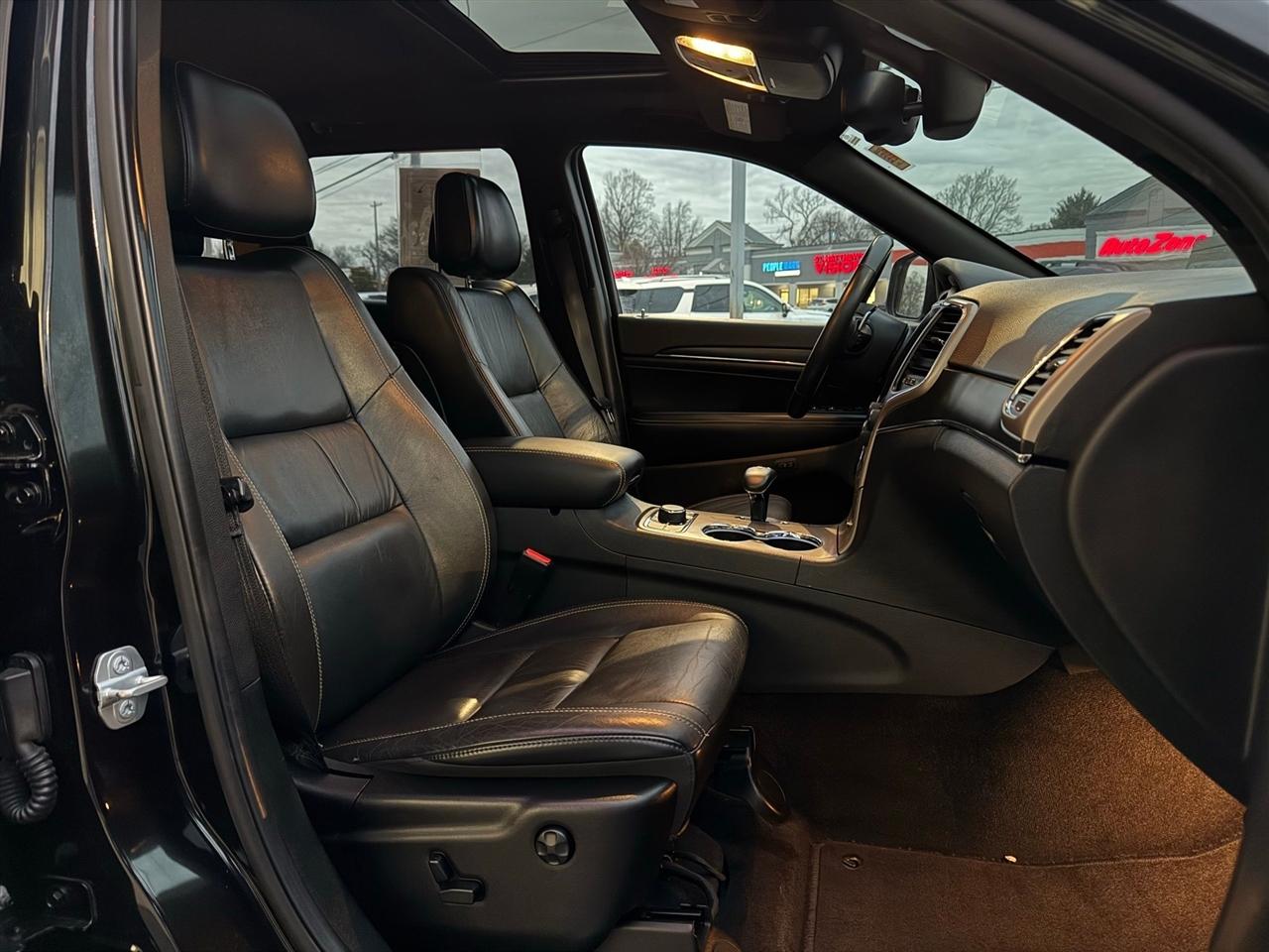 Jeep Grand Cherokee  2015