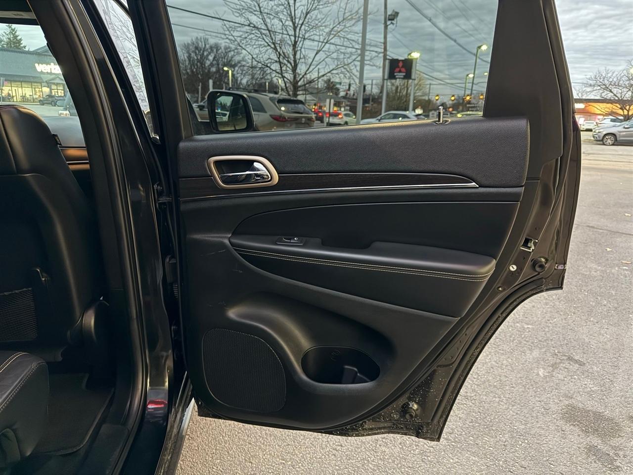 Jeep Grand Cherokee  2015