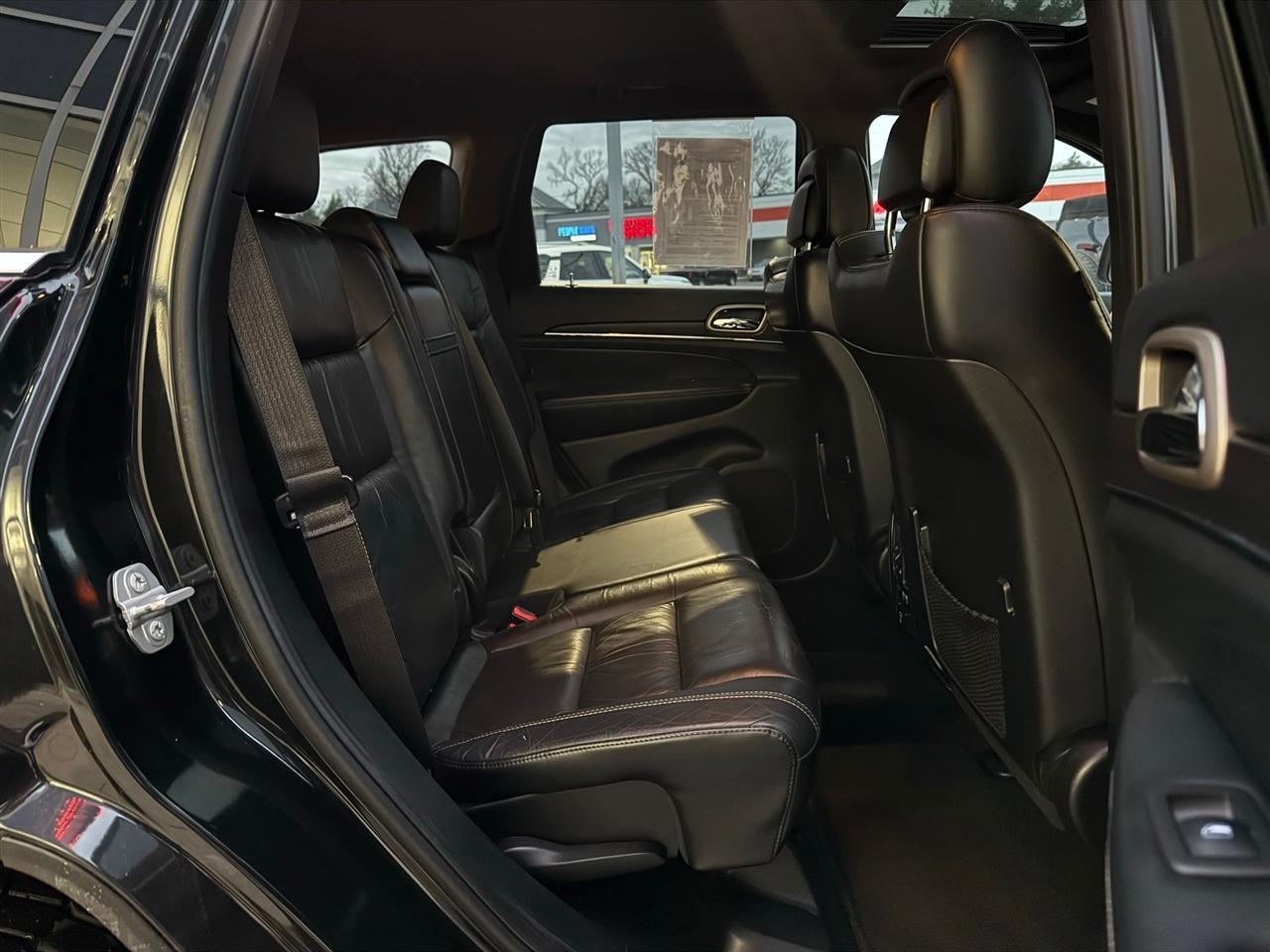 Jeep Grand Cherokee  2015