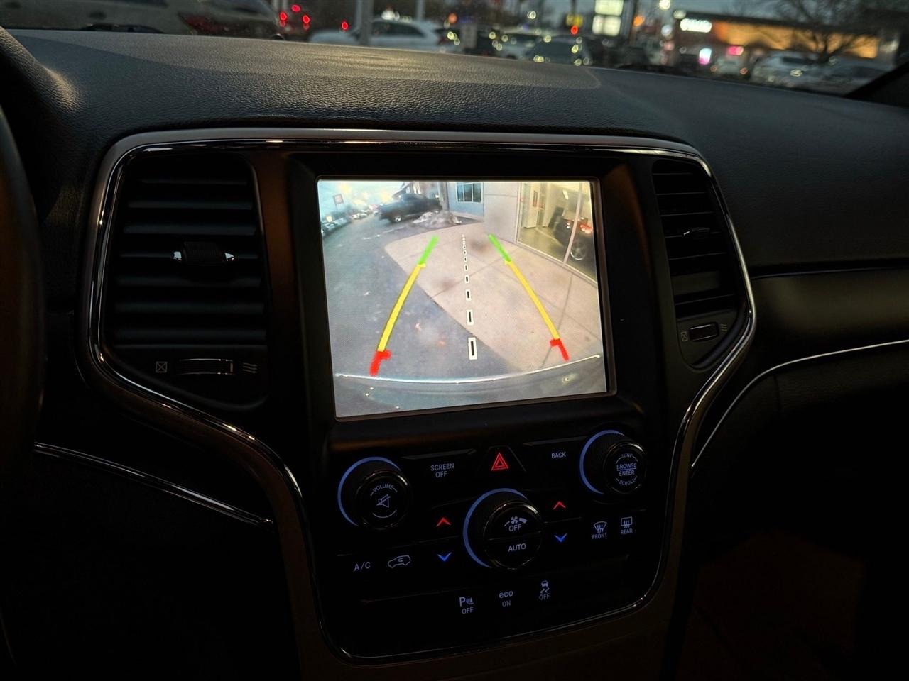 Jeep Grand Cherokee  2015