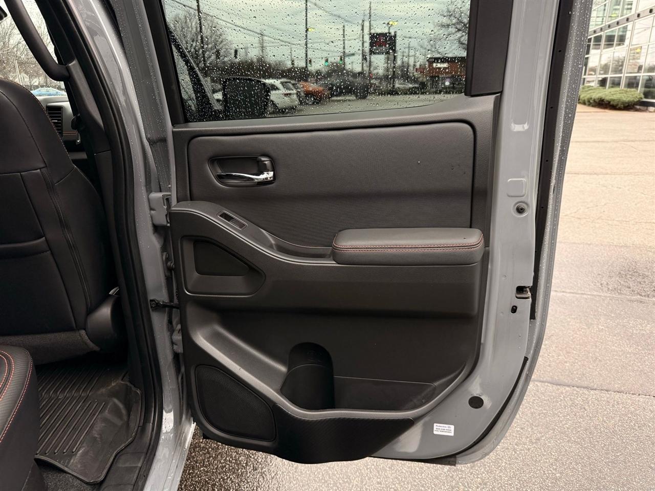 Nissan Frontier  2024