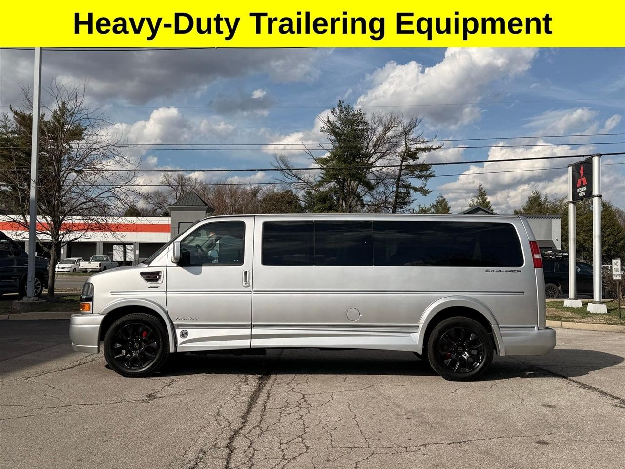 Chevrolet Express  2023