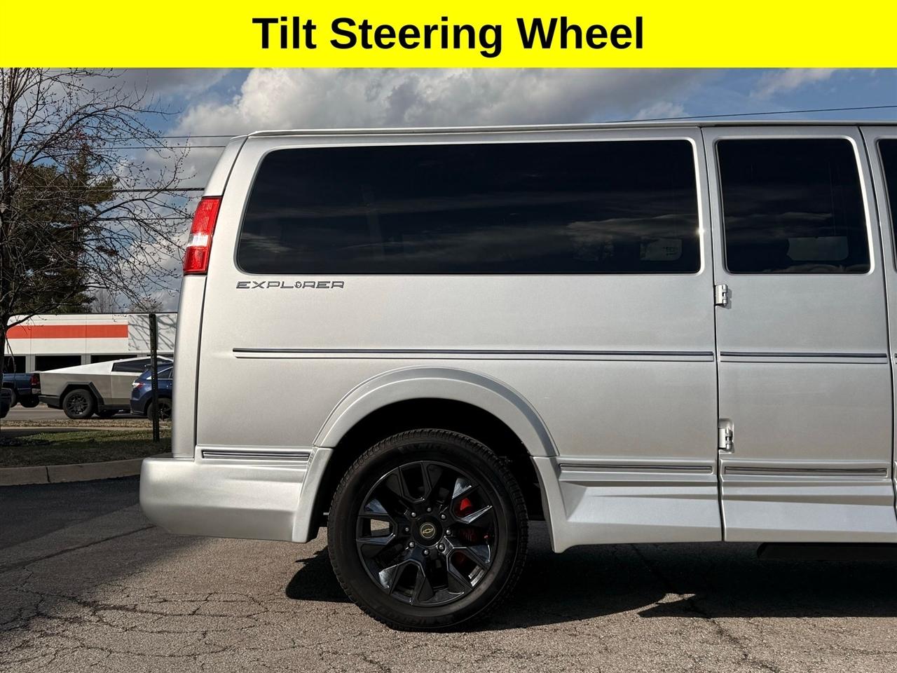 Chevrolet Express  2023