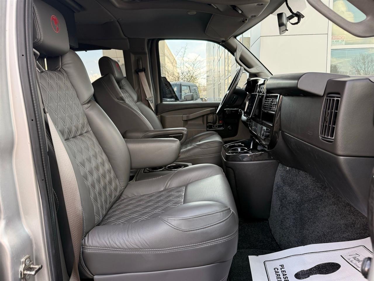 Chevrolet Express  2023