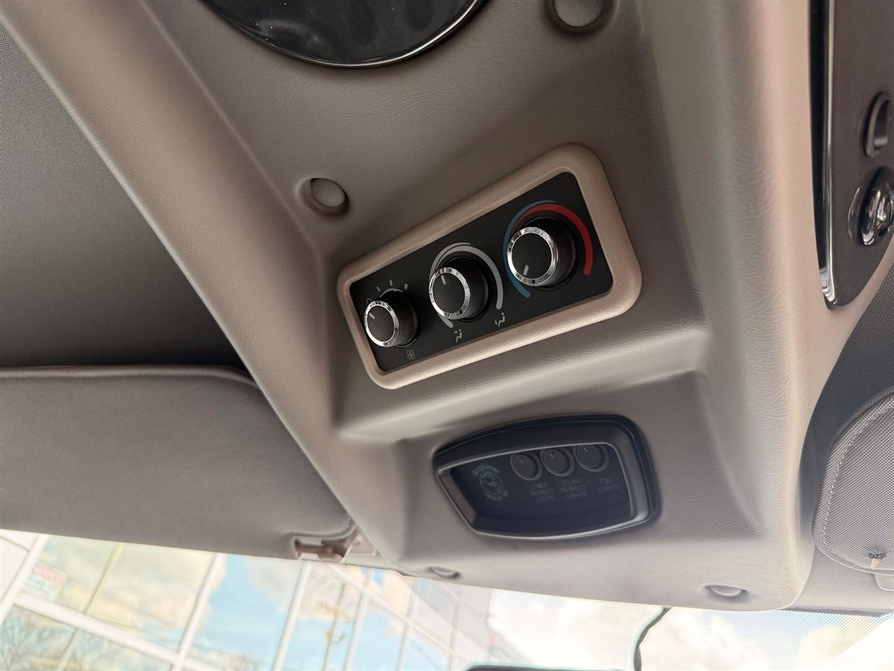 Chevrolet Express  2023