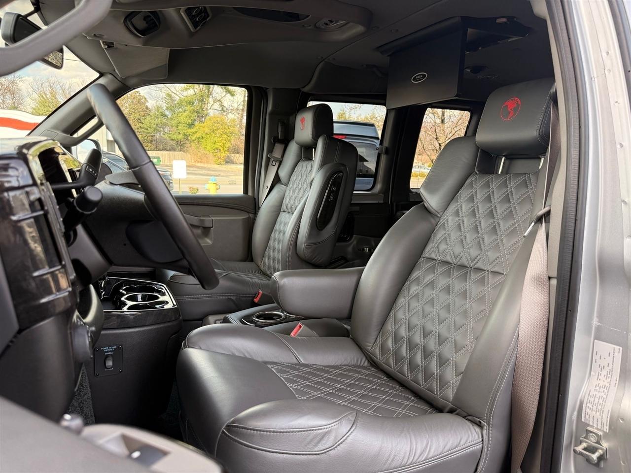 Chevrolet Express  2023