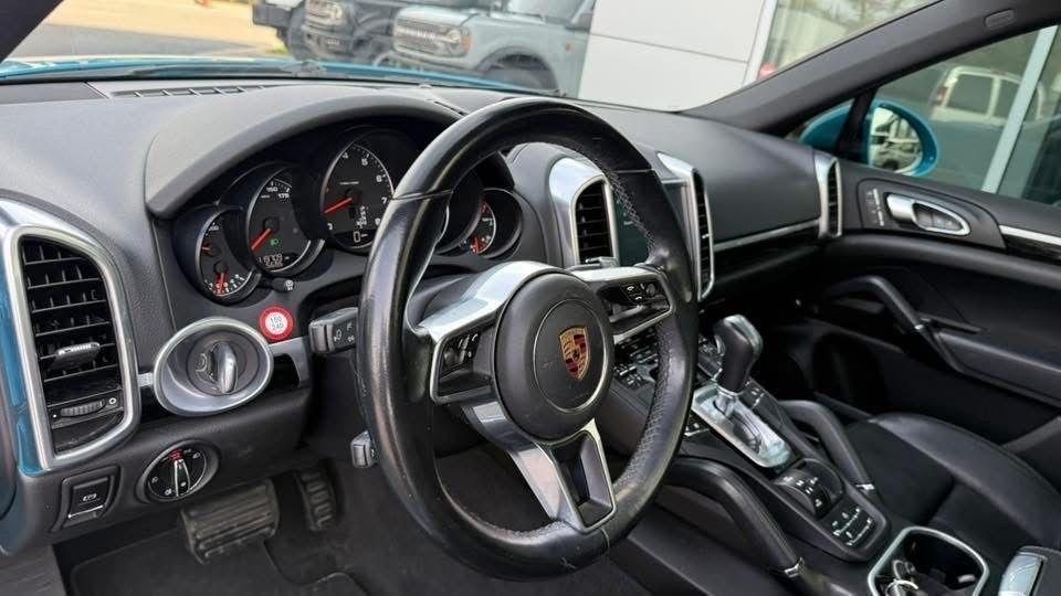 Porsche Cayenne  2018