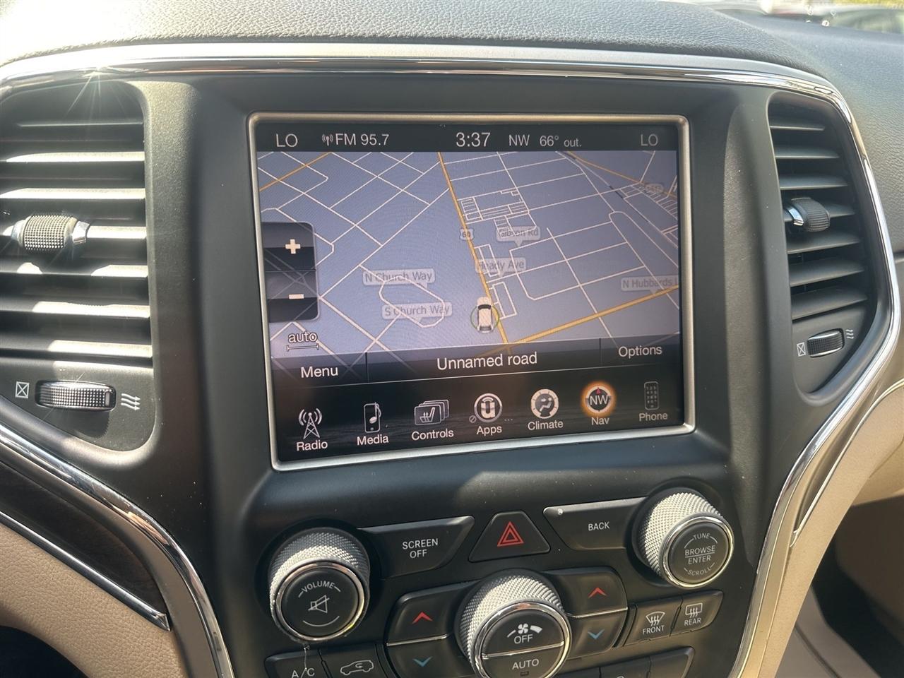 Jeep Grand Cherokee  2016