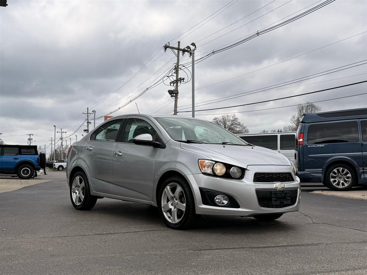 Chevrolet Sonic  2015