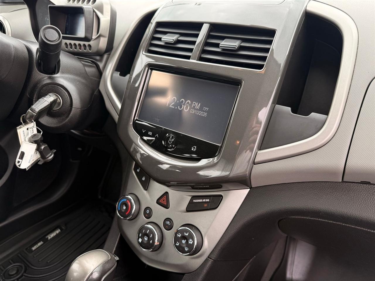 Chevrolet Sonic  2015