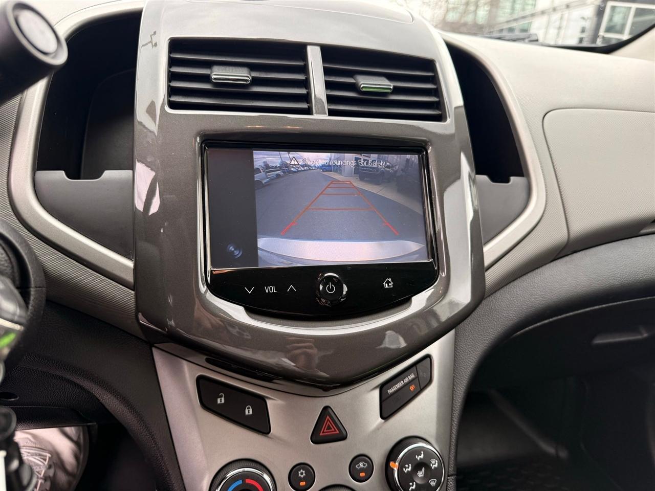 Chevrolet Sonic  2015