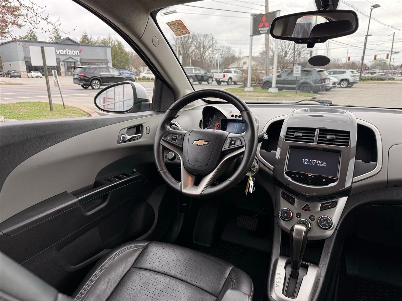 Chevrolet Sonic  2015