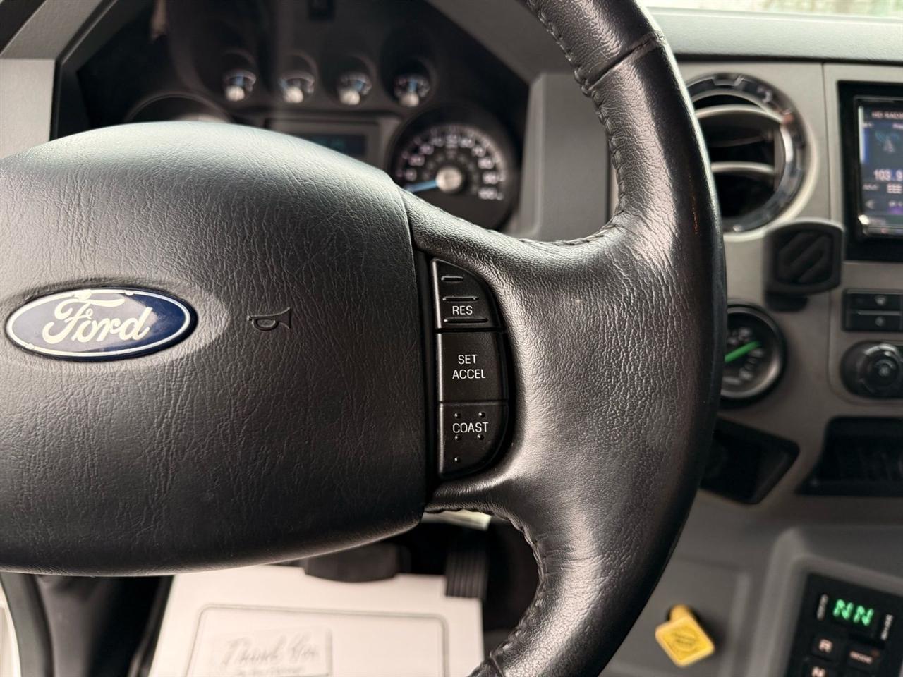Ford F-650  2012