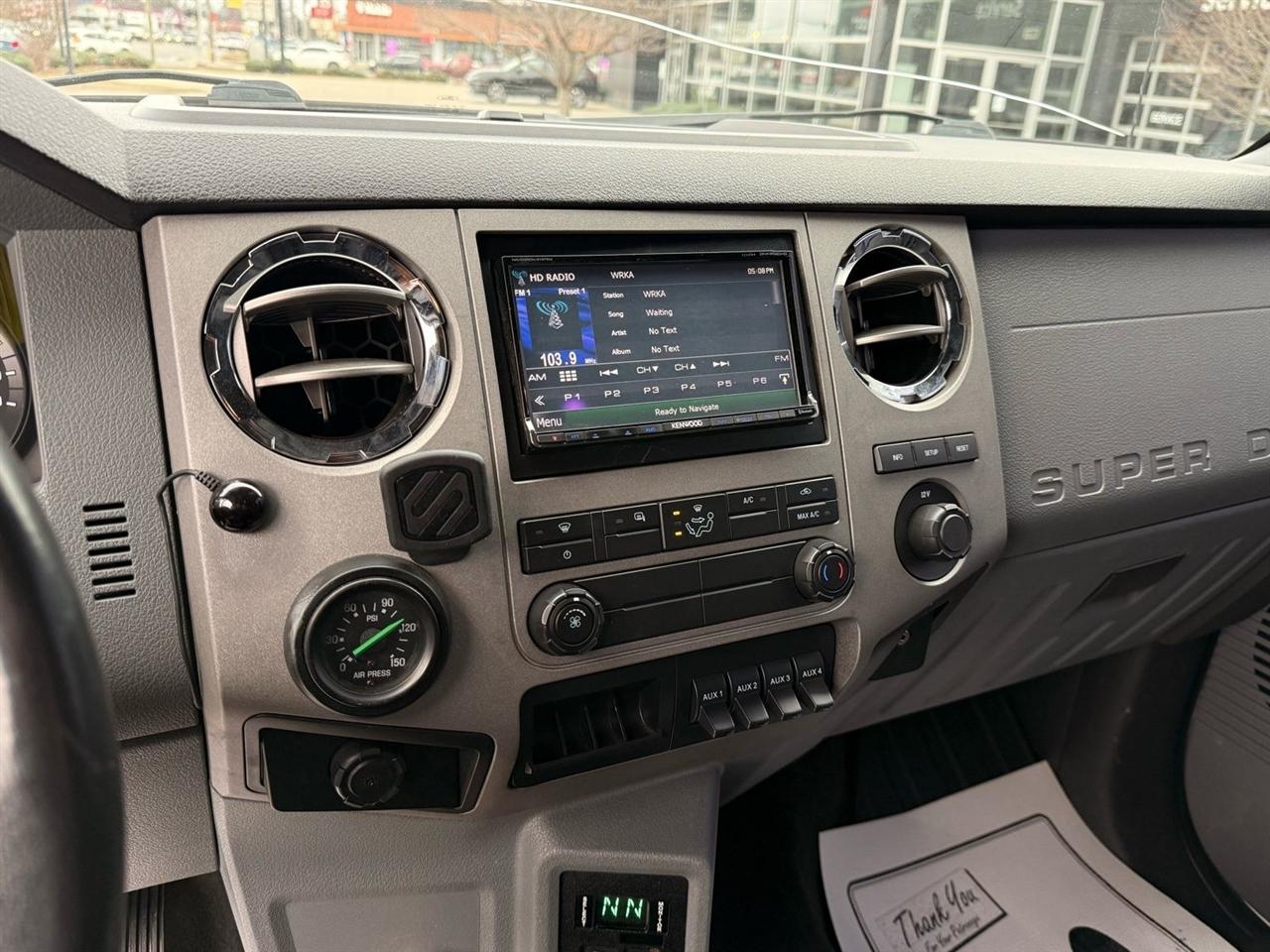 Ford F-650  2012
