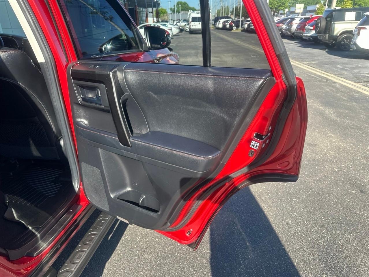 Toyota 4Runner  2021
