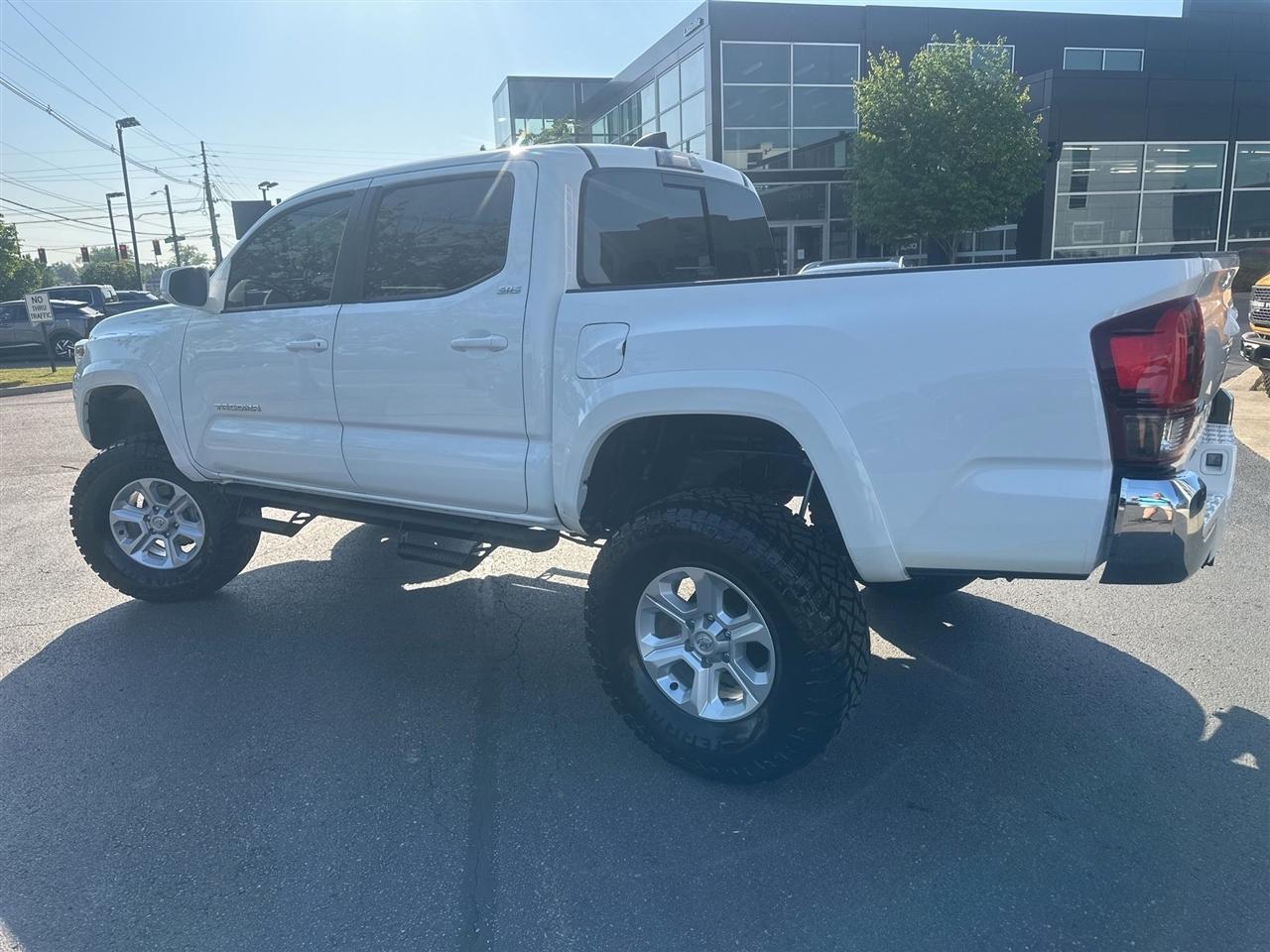 Toyota Tacoma  2021