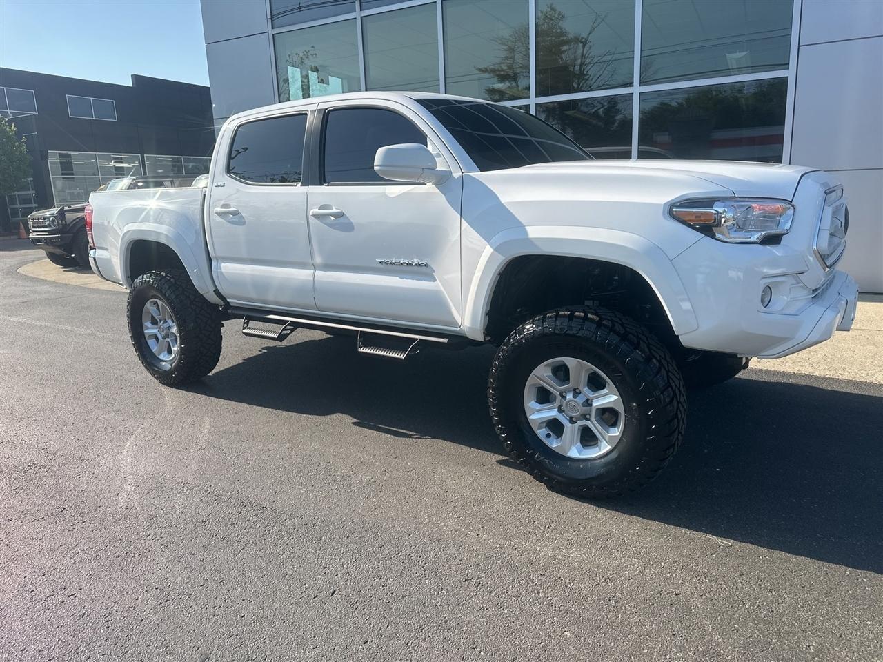 Toyota Tacoma  2021
