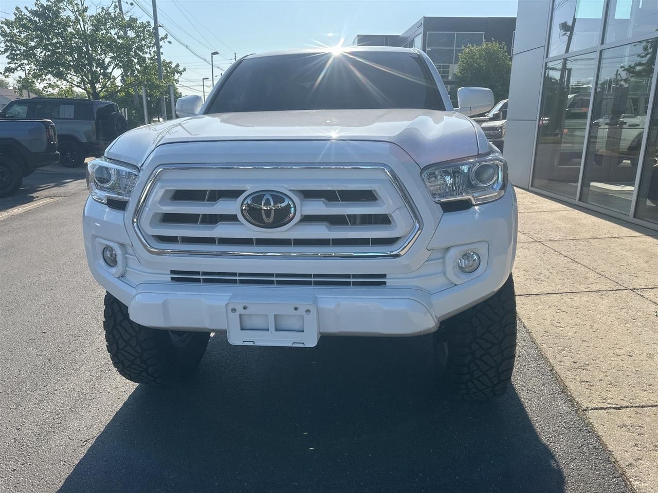 Toyota Tacoma  2021