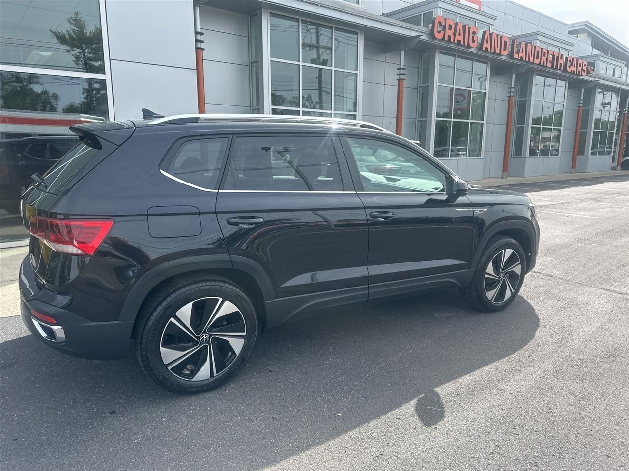 Volkswagen Taos  2024