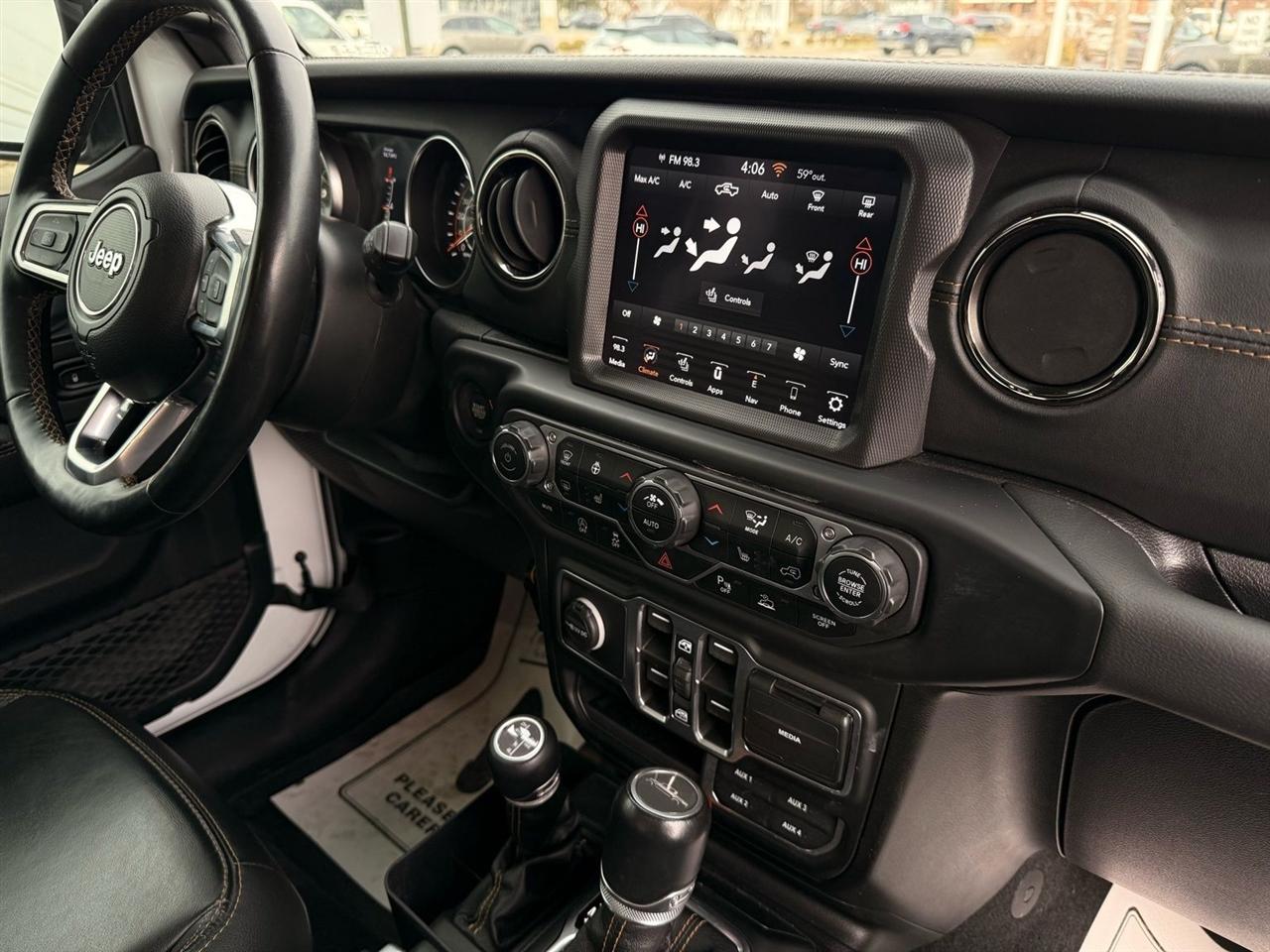 Jeep Gladiator  2021
