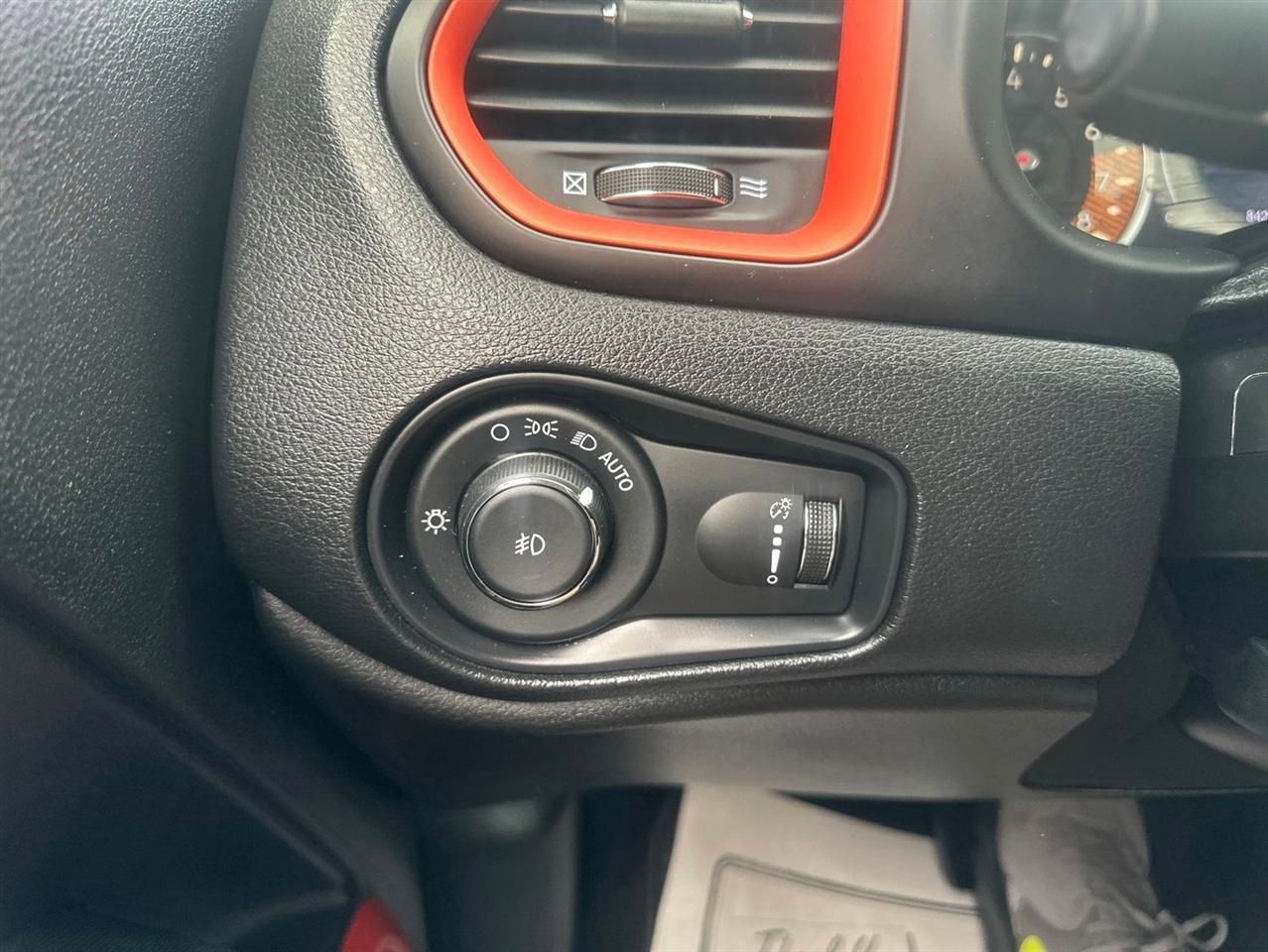 Jeep Renegade  2019