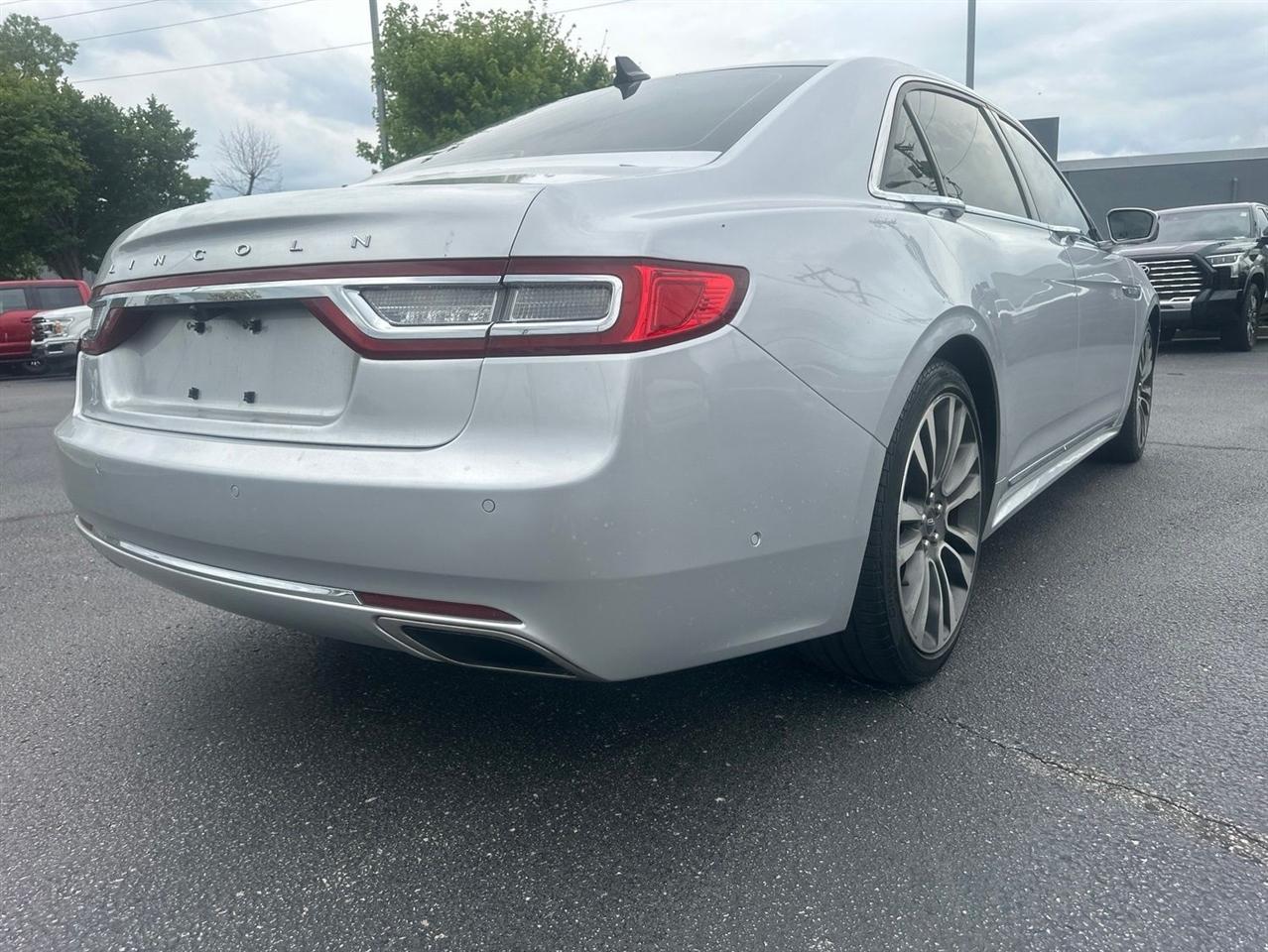 Lincoln Continental  2019