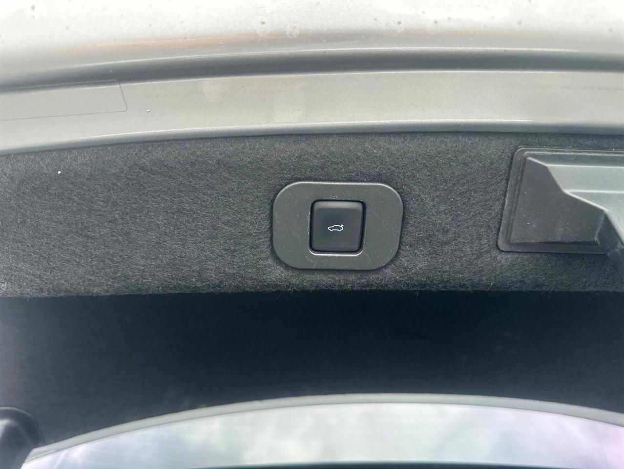 Lincoln Continental  2019