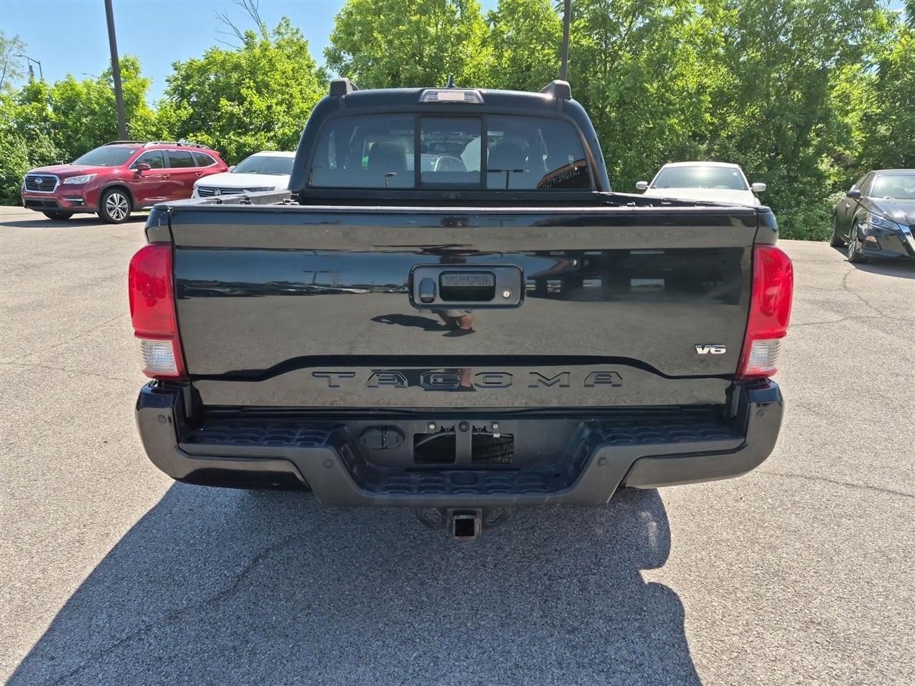 Toyota Tacoma  2016