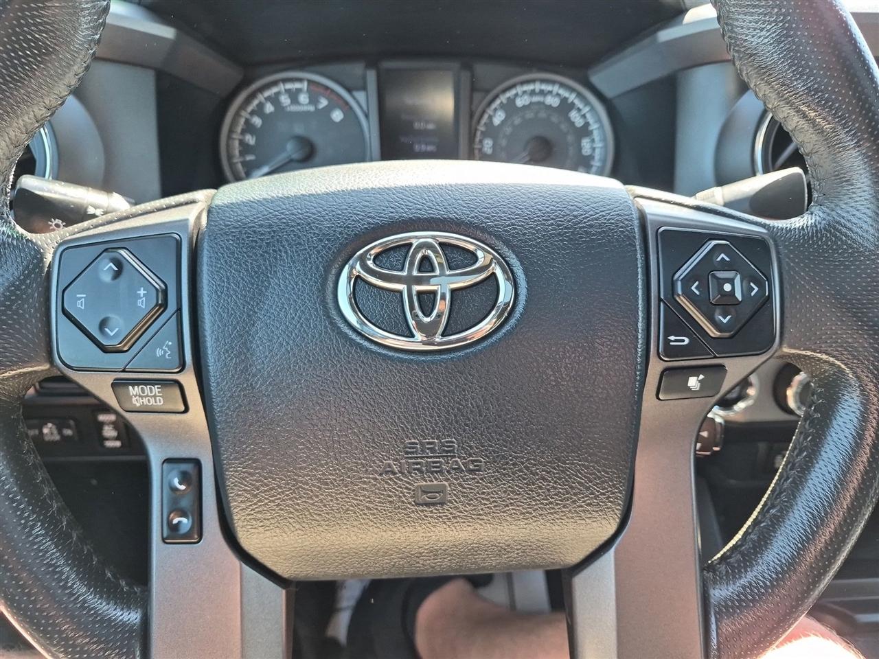 Toyota Tacoma  2016