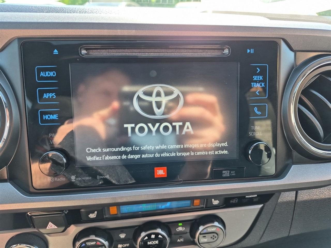 Toyota Tacoma  2016