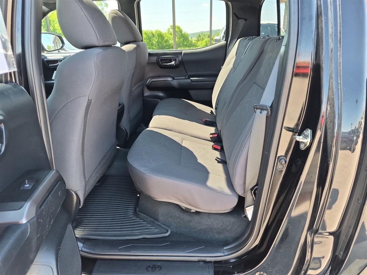 Toyota Tacoma  2016