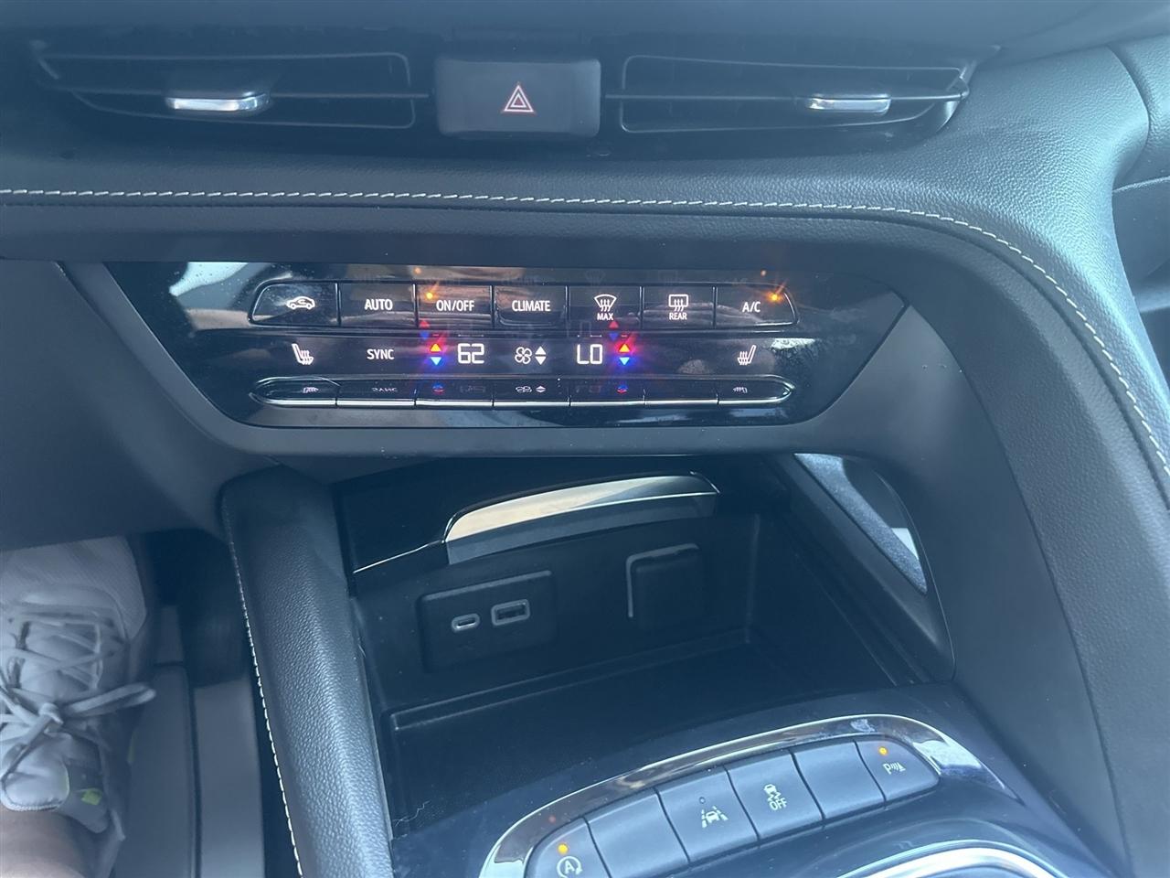 Buick Envision  2022