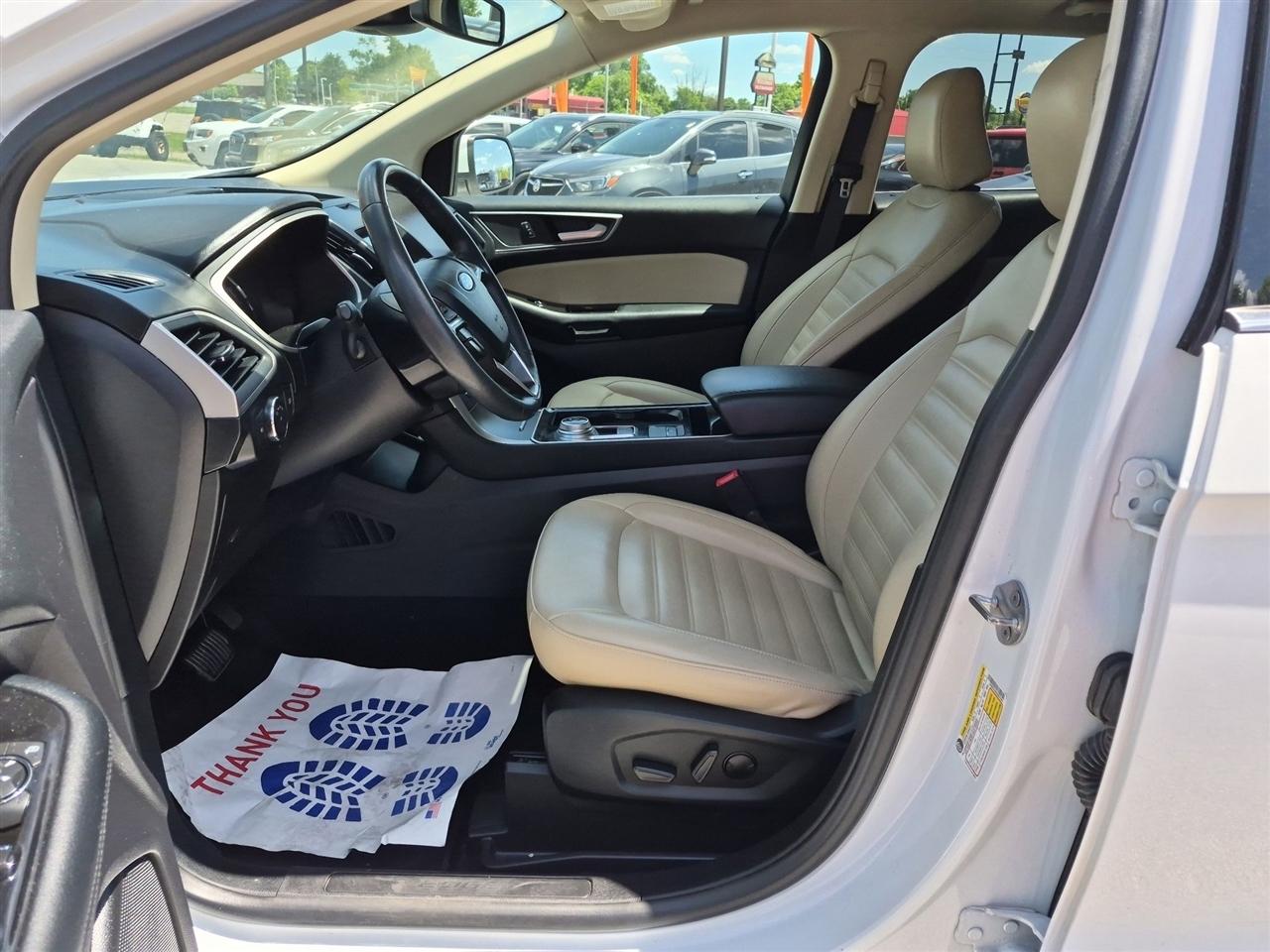 Ford Edge  2020