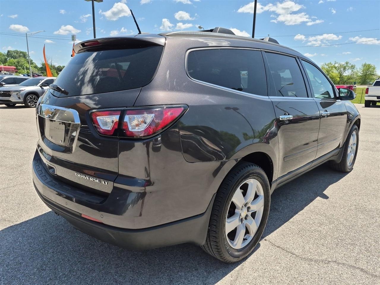Chevrolet Traverse  2016