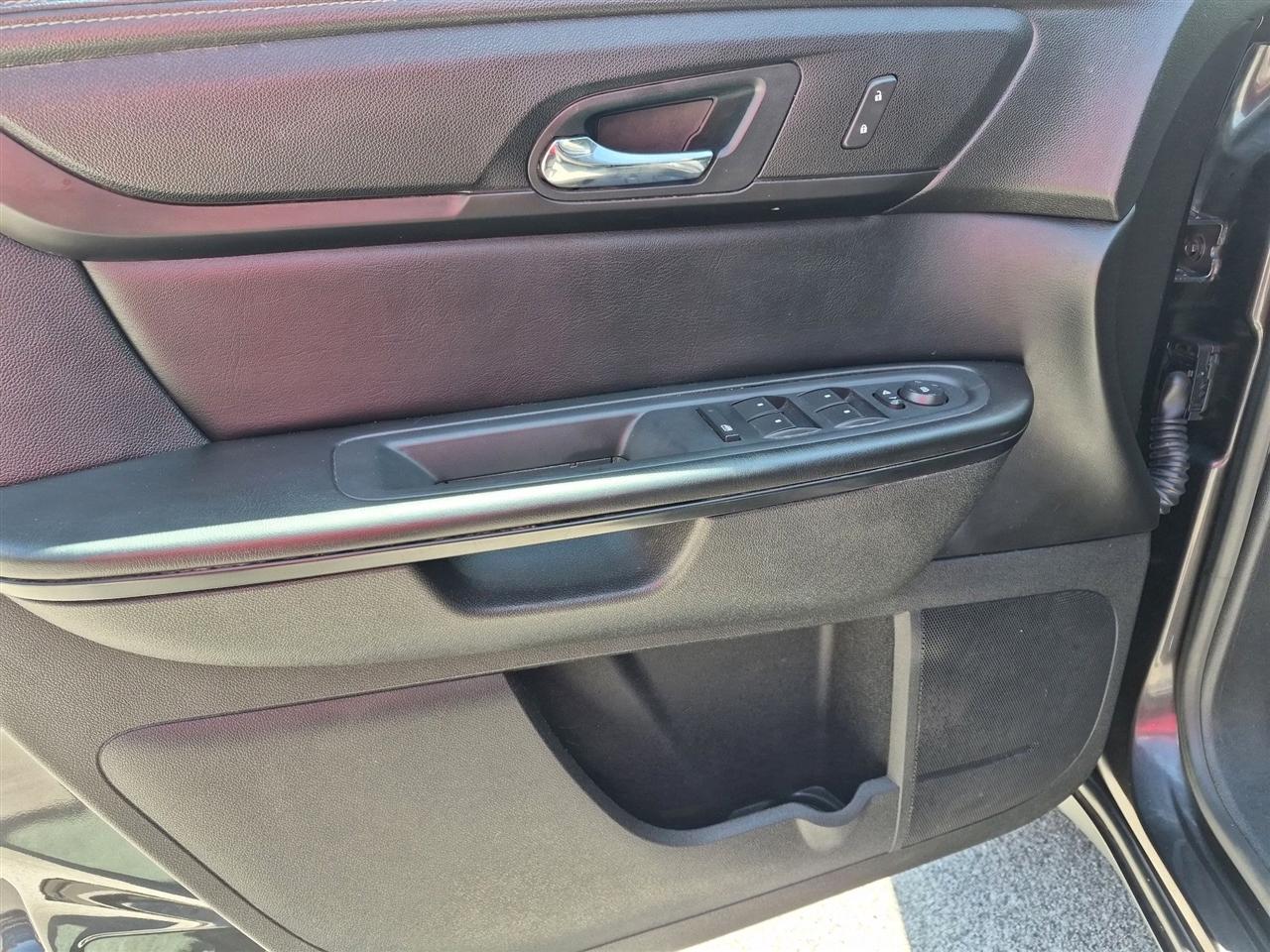 Chevrolet Traverse  2016