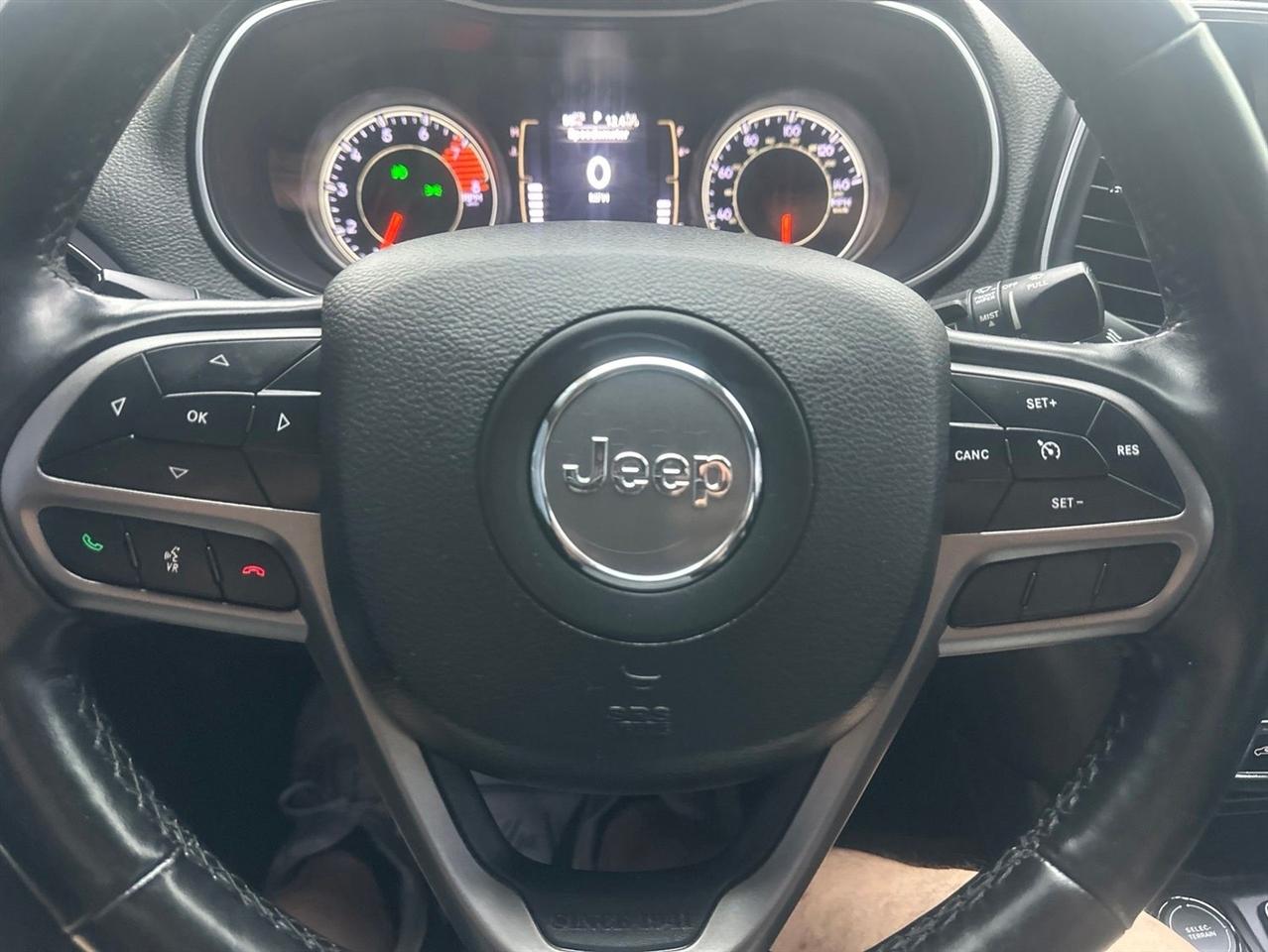 Jeep Cherokee  2020
